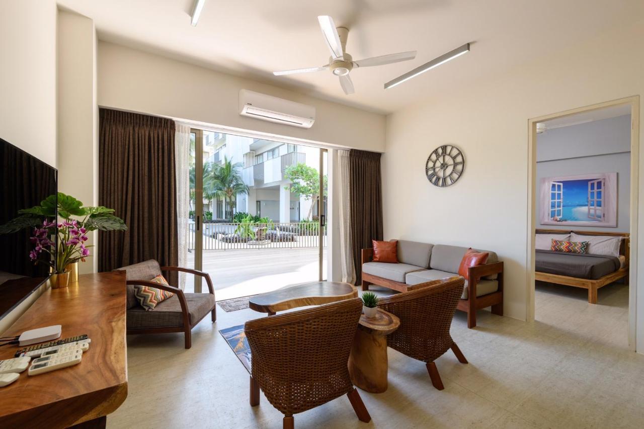 By The Sea Beach Front Apartment Batu Feringgi Εξωτερικό φωτογραφία