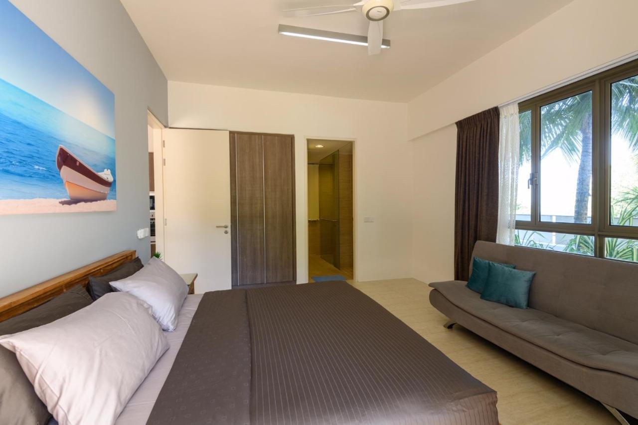 By The Sea Beach Front Apartment Batu Feringgi Εξωτερικό φωτογραφία