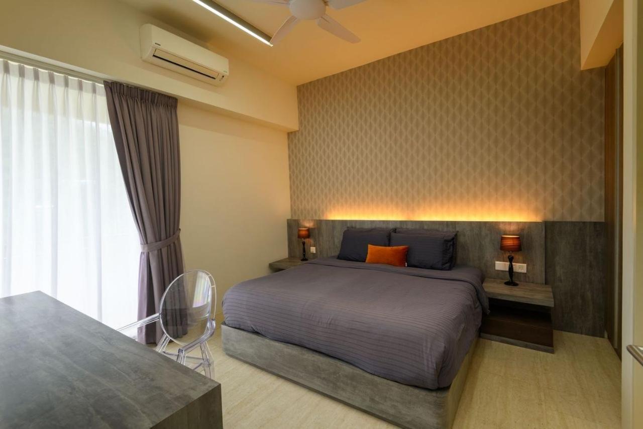 By The Sea Beach Front Apartment Batu Feringgi Εξωτερικό φωτογραφία