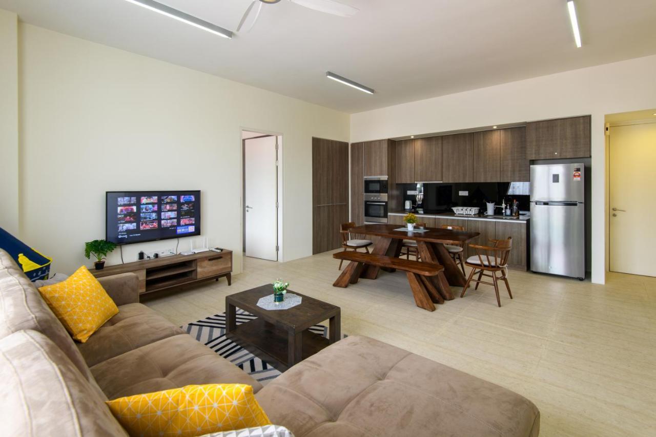 By The Sea Beach Front Apartment Batu Feringgi Εξωτερικό φωτογραφία