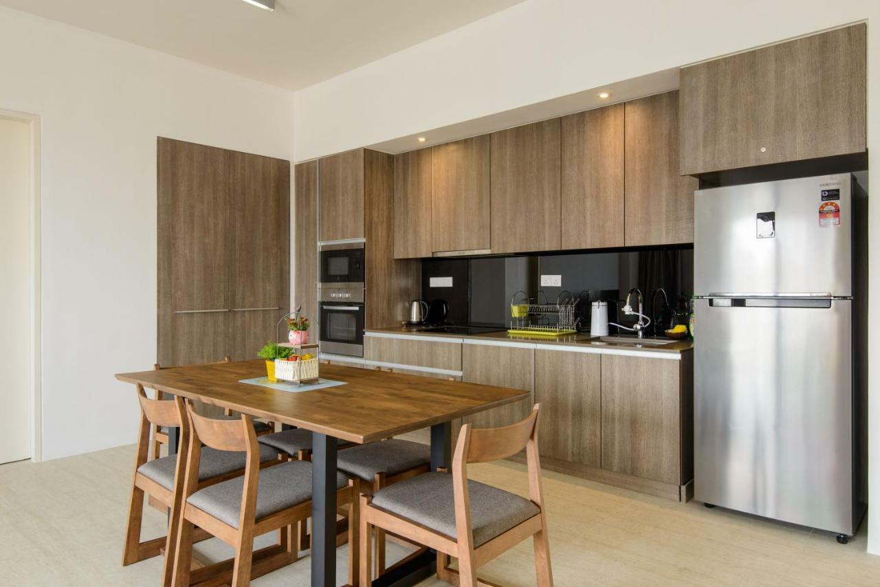 By The Sea Beach Front Apartment Batu Feringgi Εξωτερικό φωτογραφία