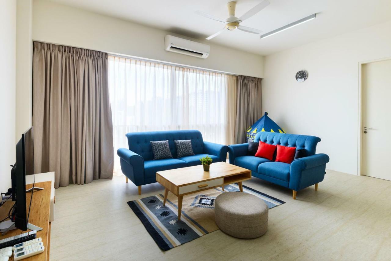 By The Sea Beach Front Apartment Batu Feringgi Εξωτερικό φωτογραφία